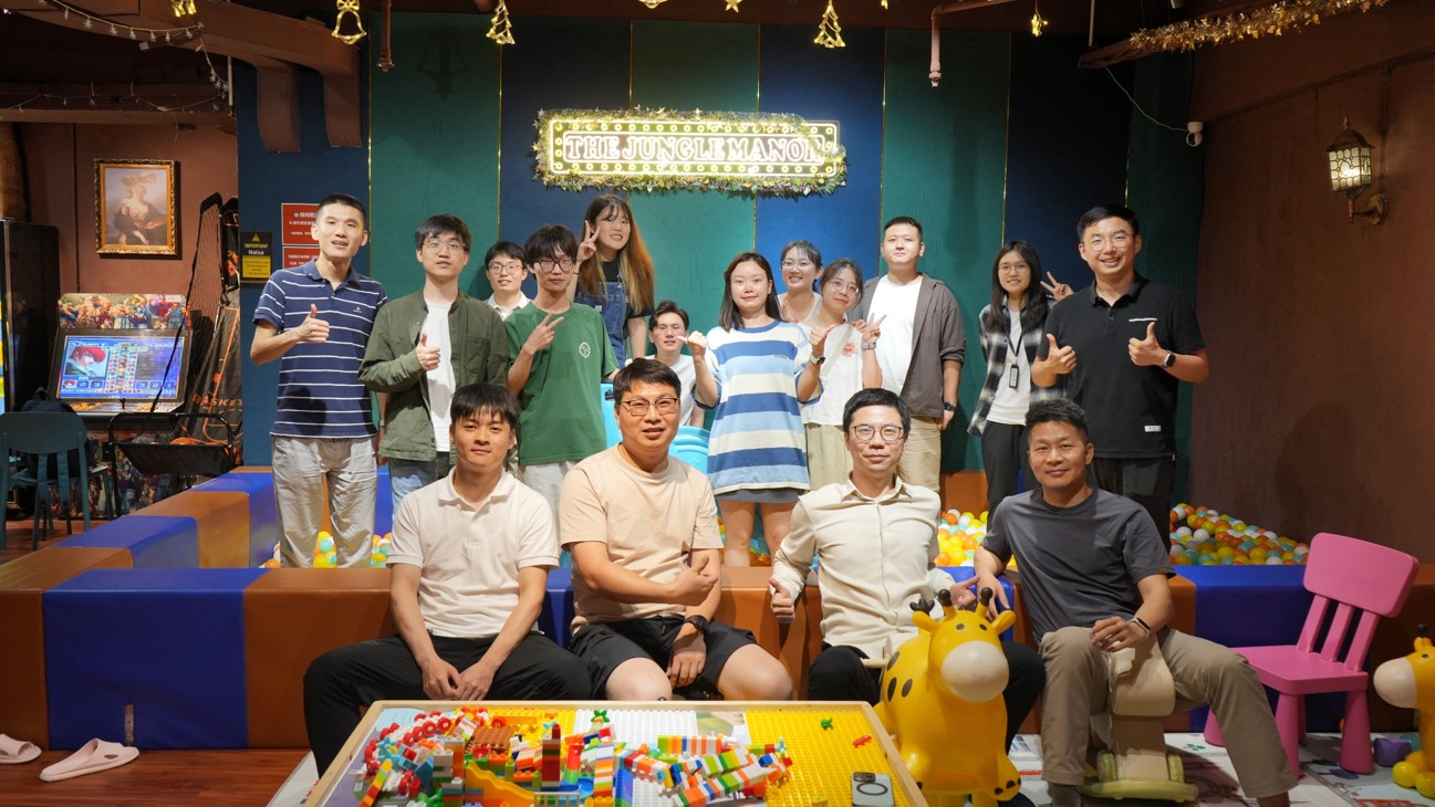 Welcoming our new members with ice-breaking fun
